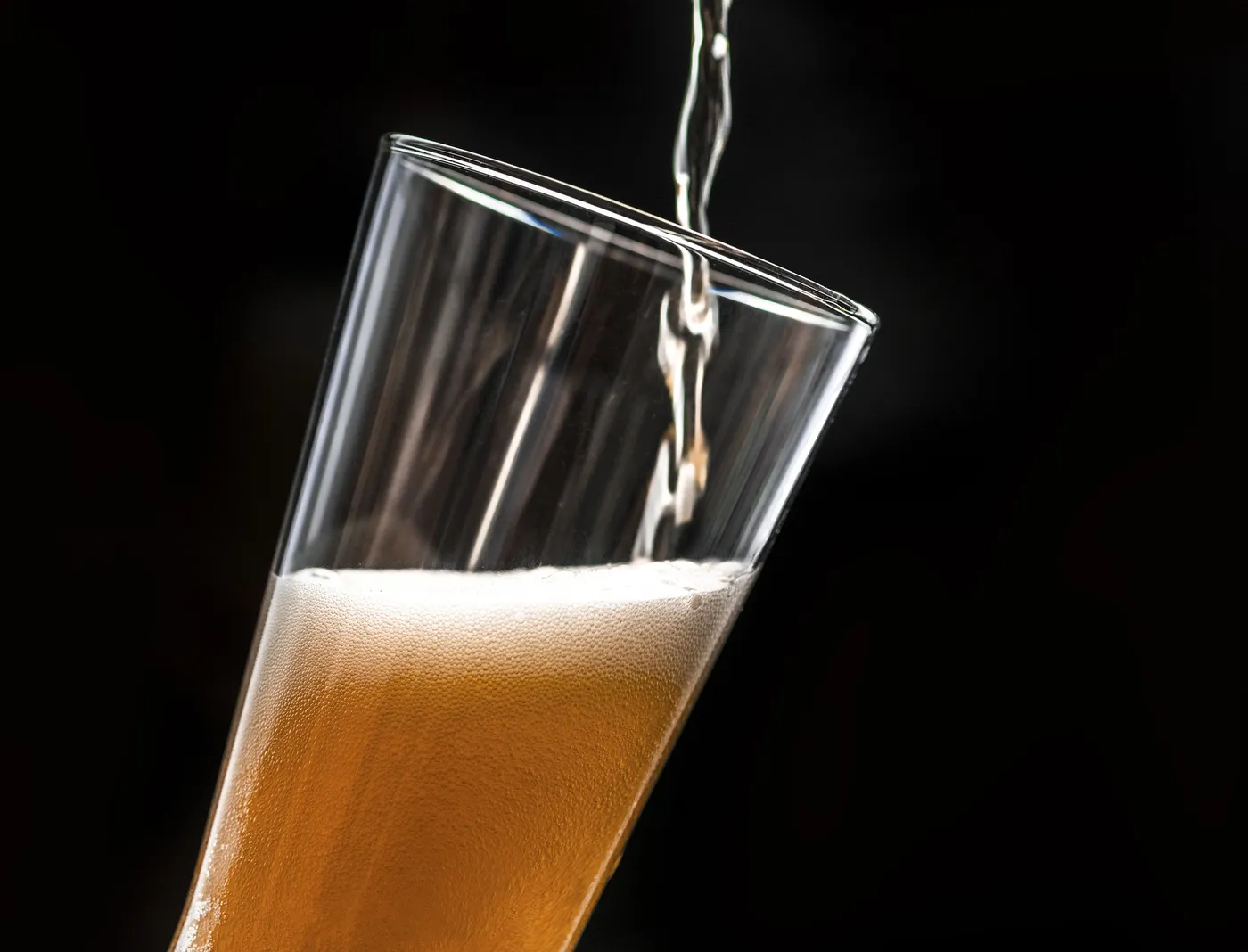 Drink beer after practicing sports is good for your health!