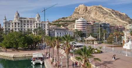 San Juan's bonfires in Alicante